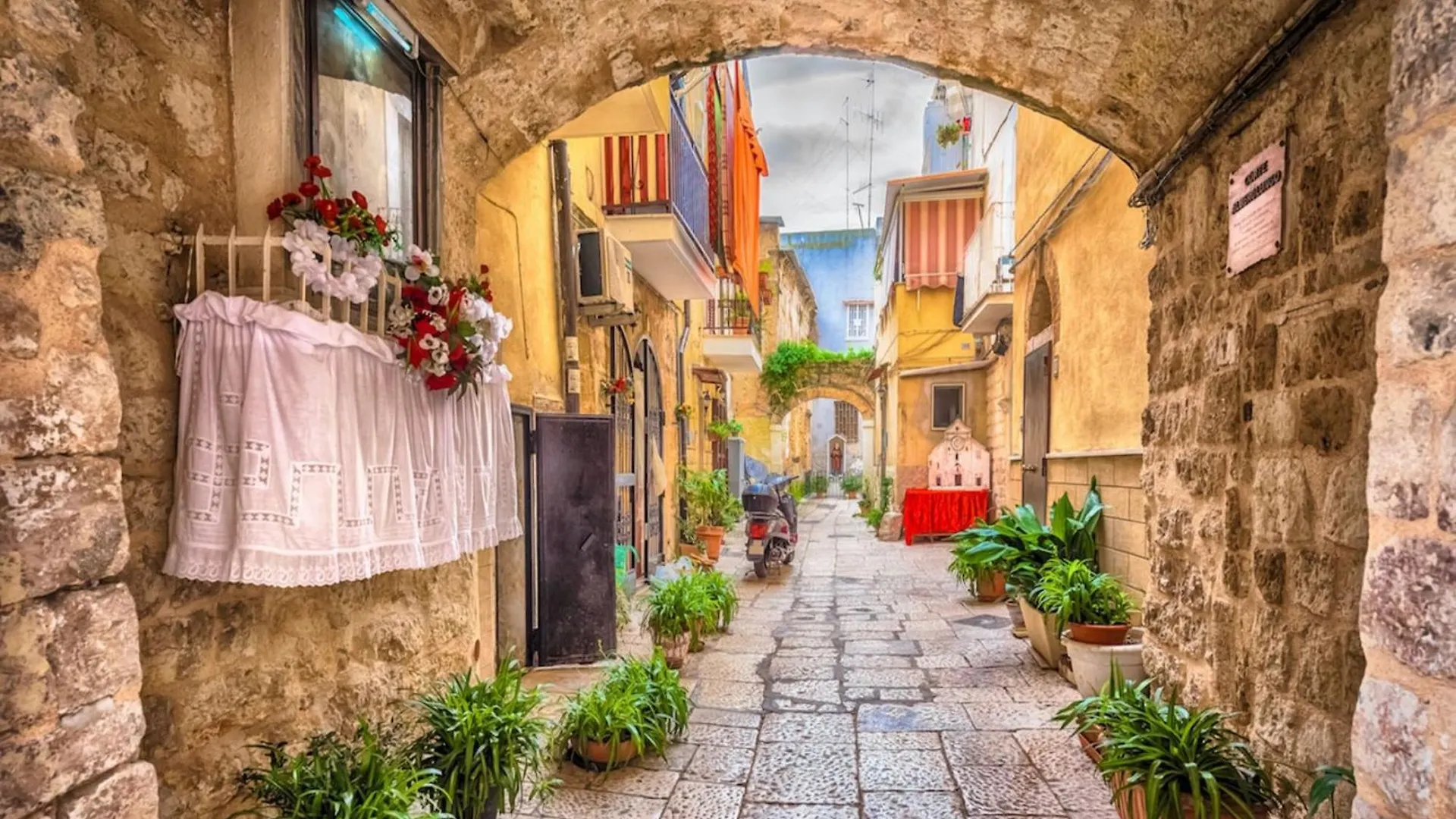 Nitti Apartment In The Centre Of Bari - Happy Rentals 0*,