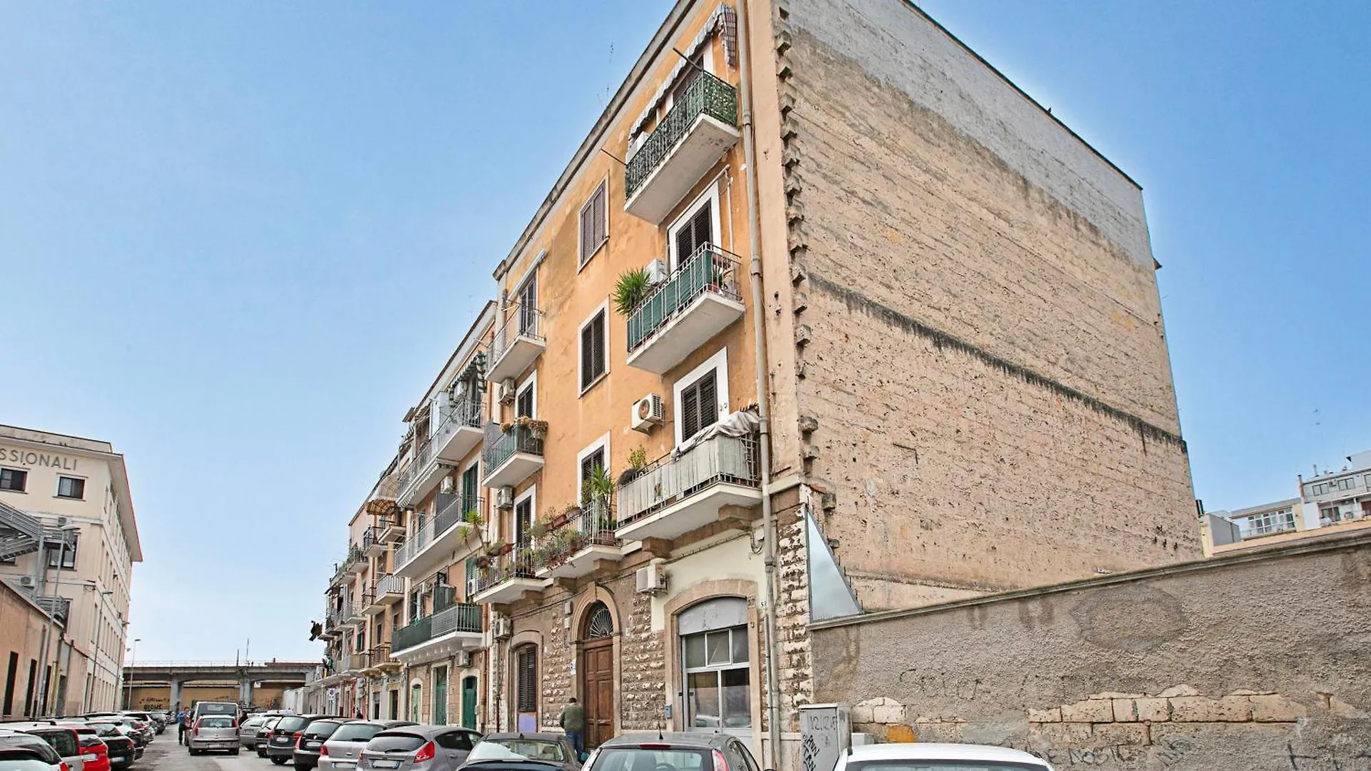 Nitti Apartment In The Centre Of Bari - Happy Rentals